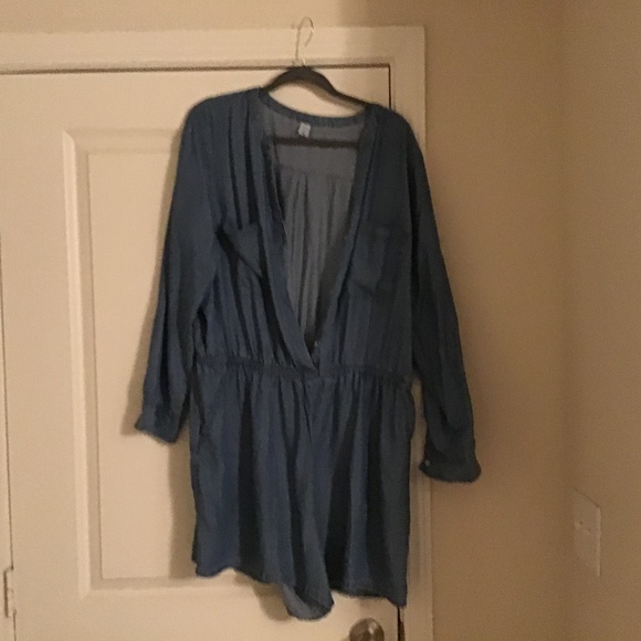 Old Navy XL Chambray Romper - Picture 1 of 4